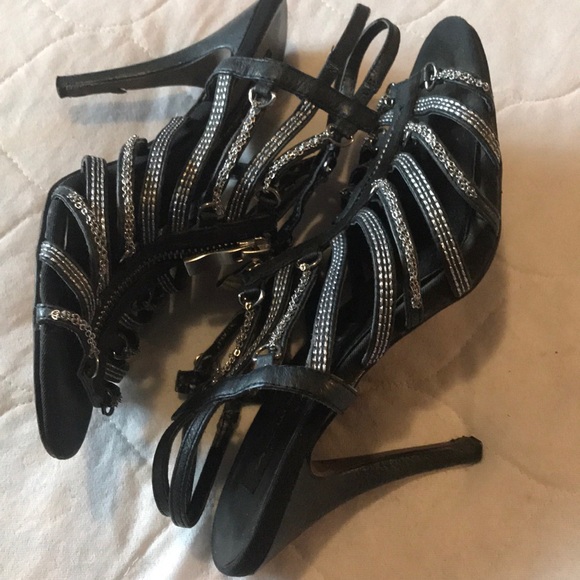 STEVEN Zipper and Chain Heels - Picture 4 of 12